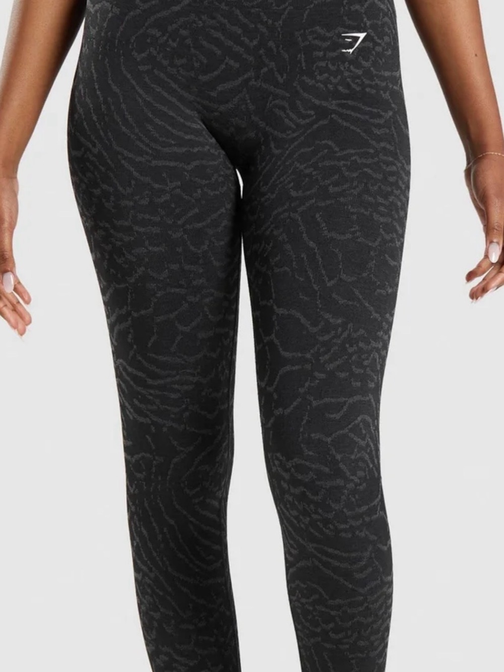 Gymshark Women’s Black Textured High-Waist Leggings size small